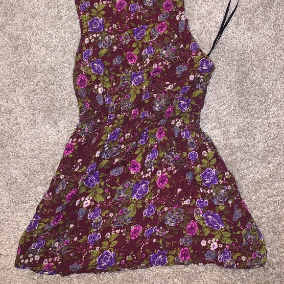 Forever 21 Maroon & Purple Floral Blouse size S - Picture 10 of 10